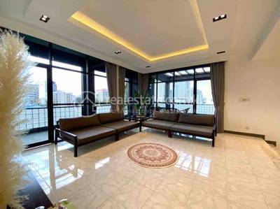 套房出租，位于万景岗1分区（BKK1), 波哥堪, 金边