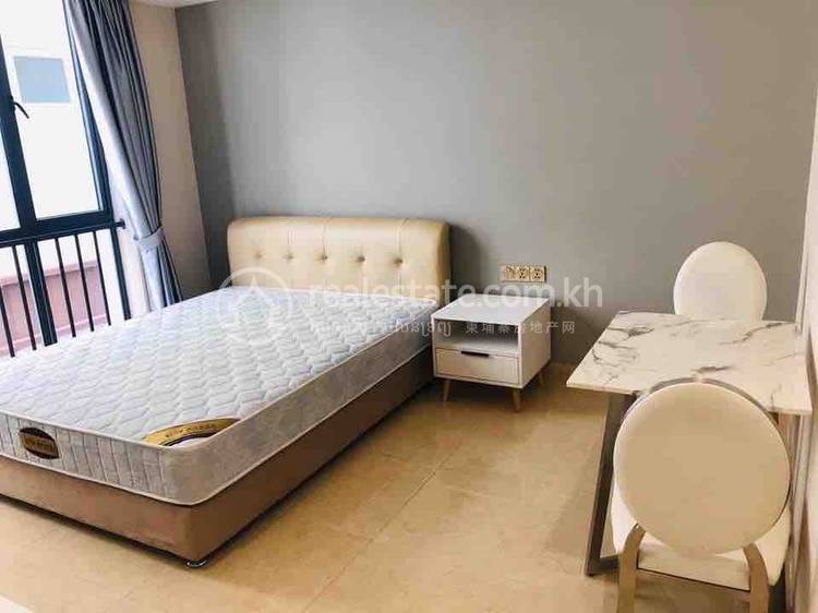 Condo For Rent in Tonle Bassac, Chamkarmon, Phnom Penh