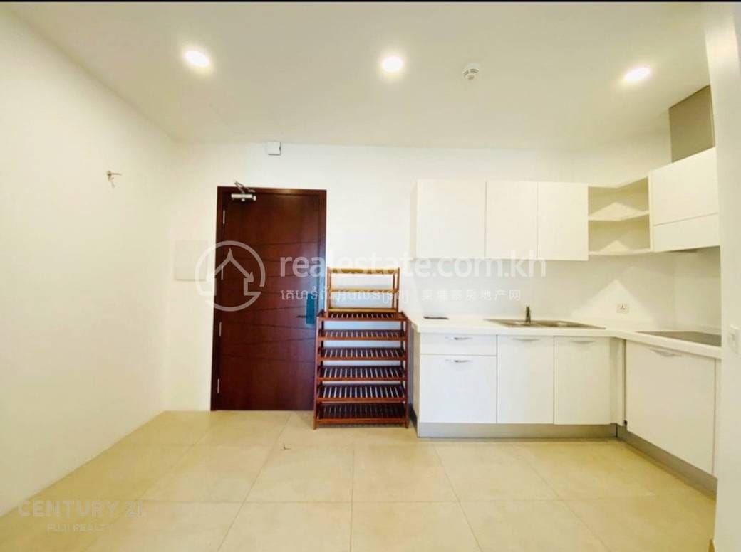 The Penthouse Residence | Furnished Condo For Sale