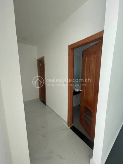 $4,200 Condo
