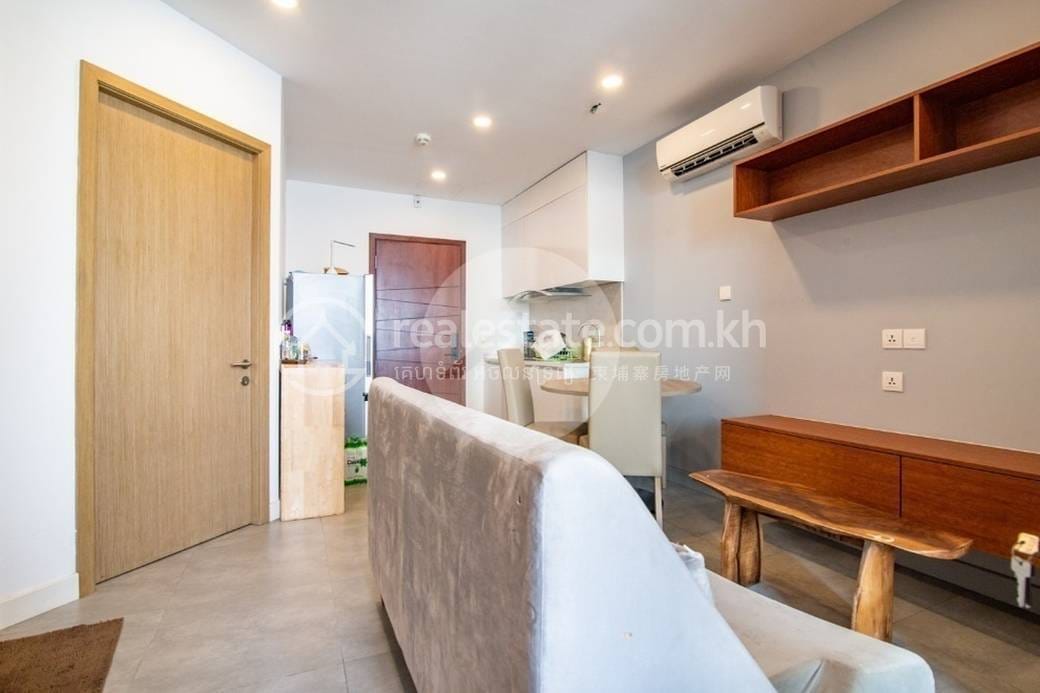 57 sqm Living Size Condo K pronájmu in Chamkarmon