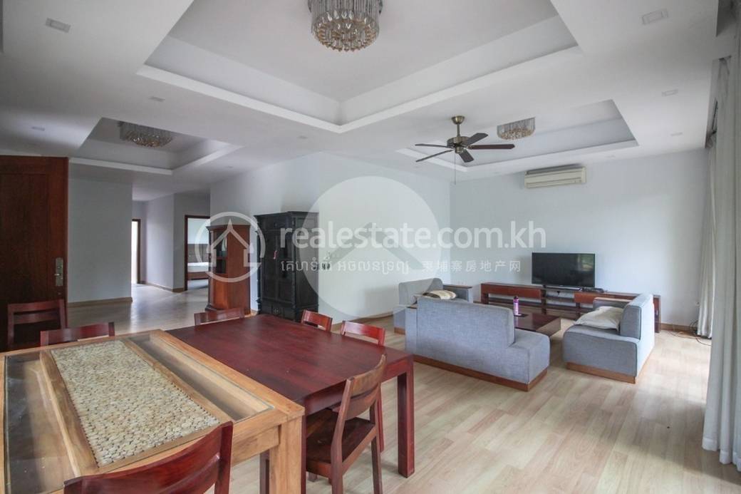 Chbar AmpovHouse and lot出售，价格$1,200,000