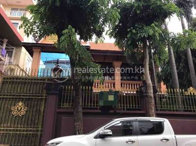 residential Villa for rent in BKK 3 ID 202910