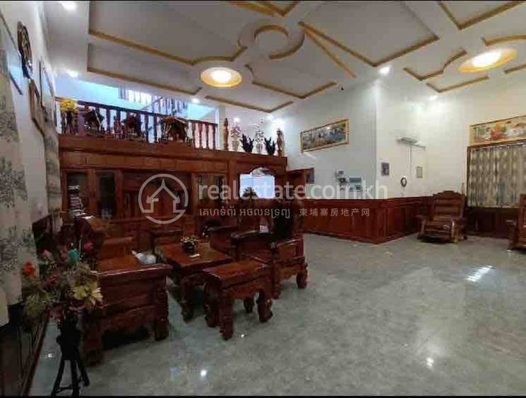 $3,500 Vila