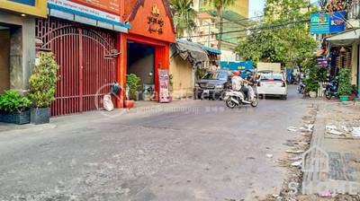  , Tonle Bassac, Chamkarmon, プノンペン