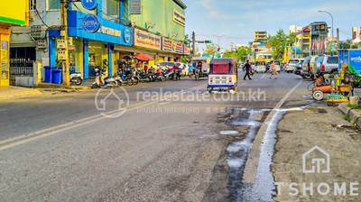  , ទន្លេបាសាក់, ចំការមន, ភ្នំពេញ