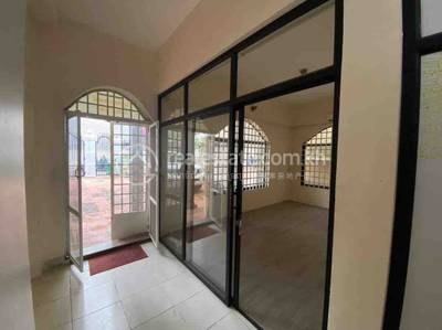 Boeng Keng Kang Vila K pronájmu in Boeng Keng Kang