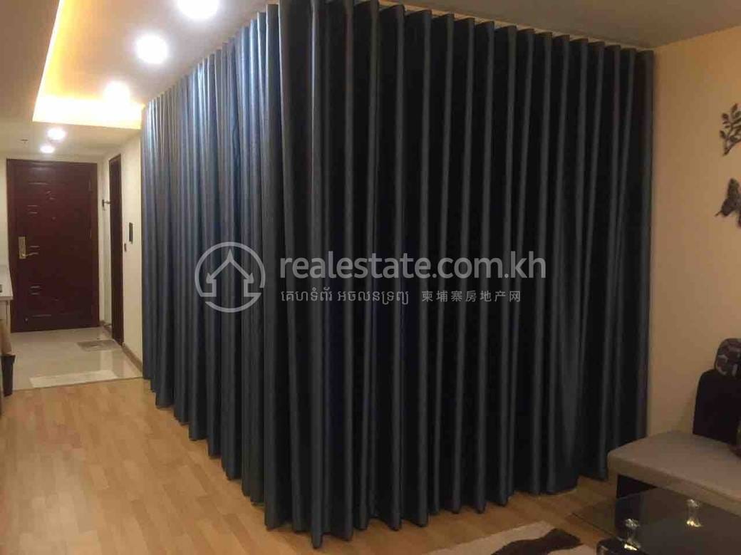 คอนโด สำหรับเช่า ใน 7 Makara $400