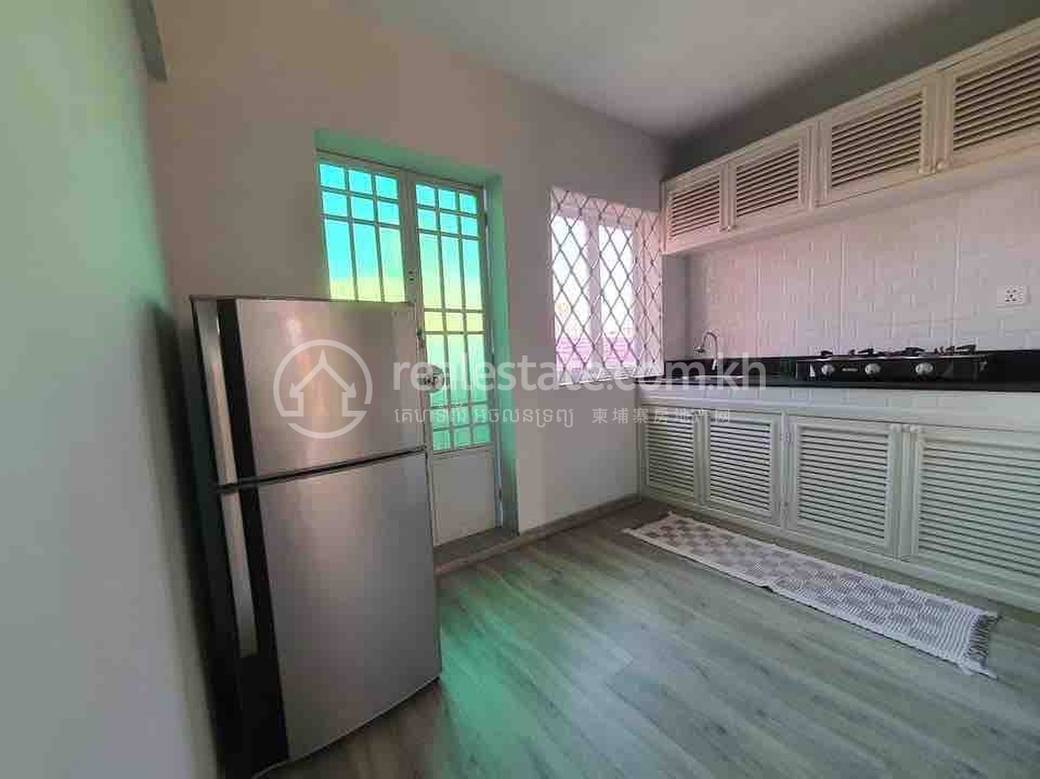ខុនដូ សំរាប់ជួល នៅBoeng Keng Kang តម្លៃ $800