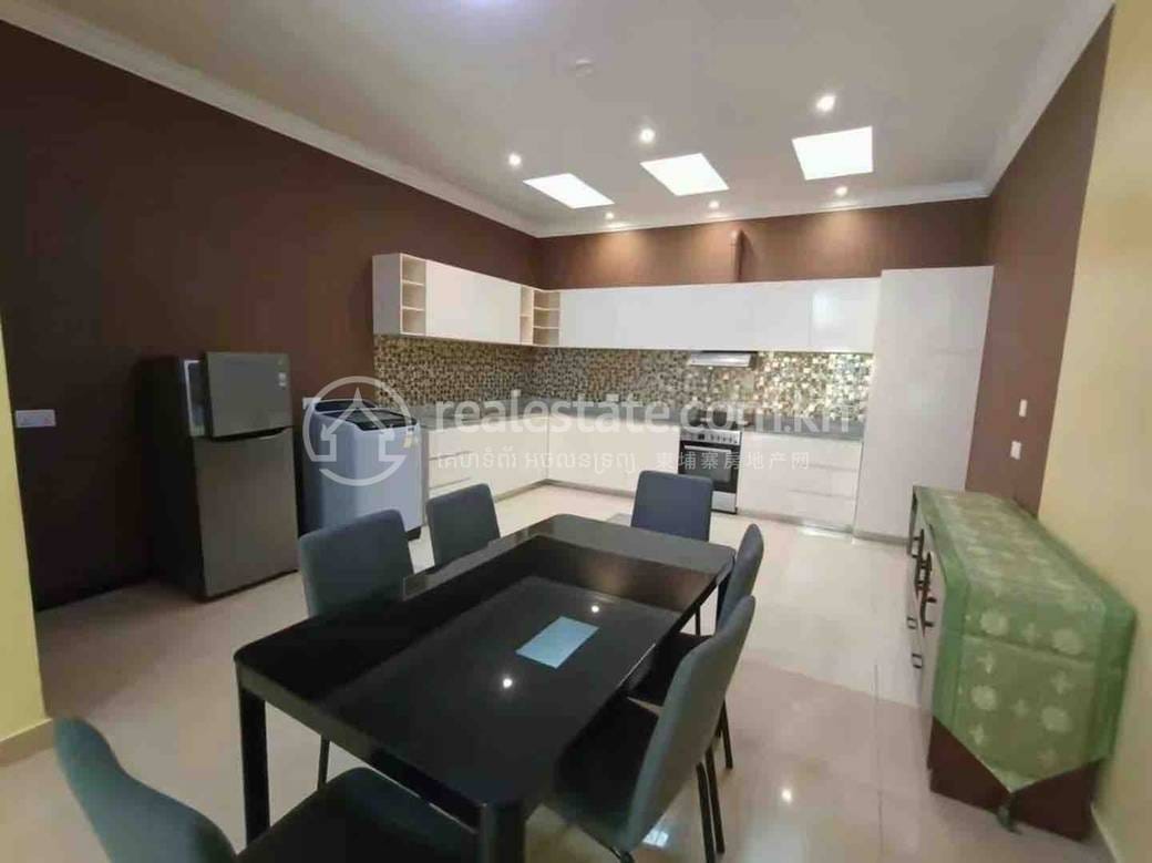Link House For Rent in Tonle Bassac, Chamkarmon, Phnom Penh