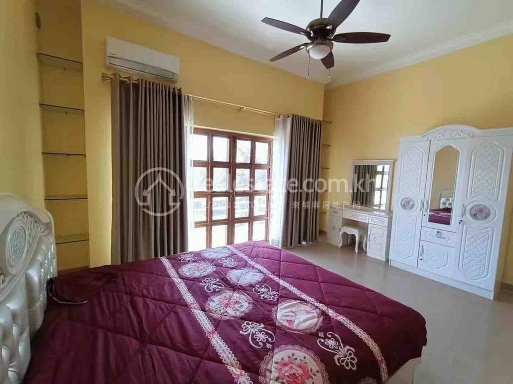 Tonle Bassac Link House For Rent in Tonle Bassac