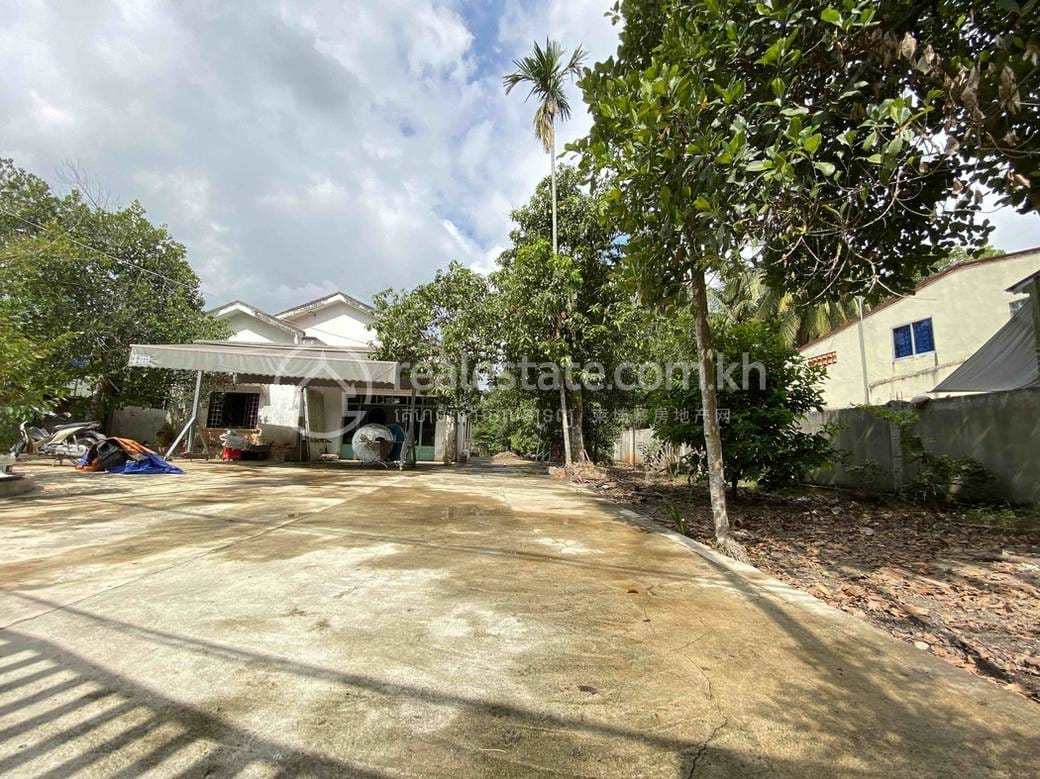 Chbar Ampov土地出售，位于Preaek AengChbar Ampov，价格$455,000