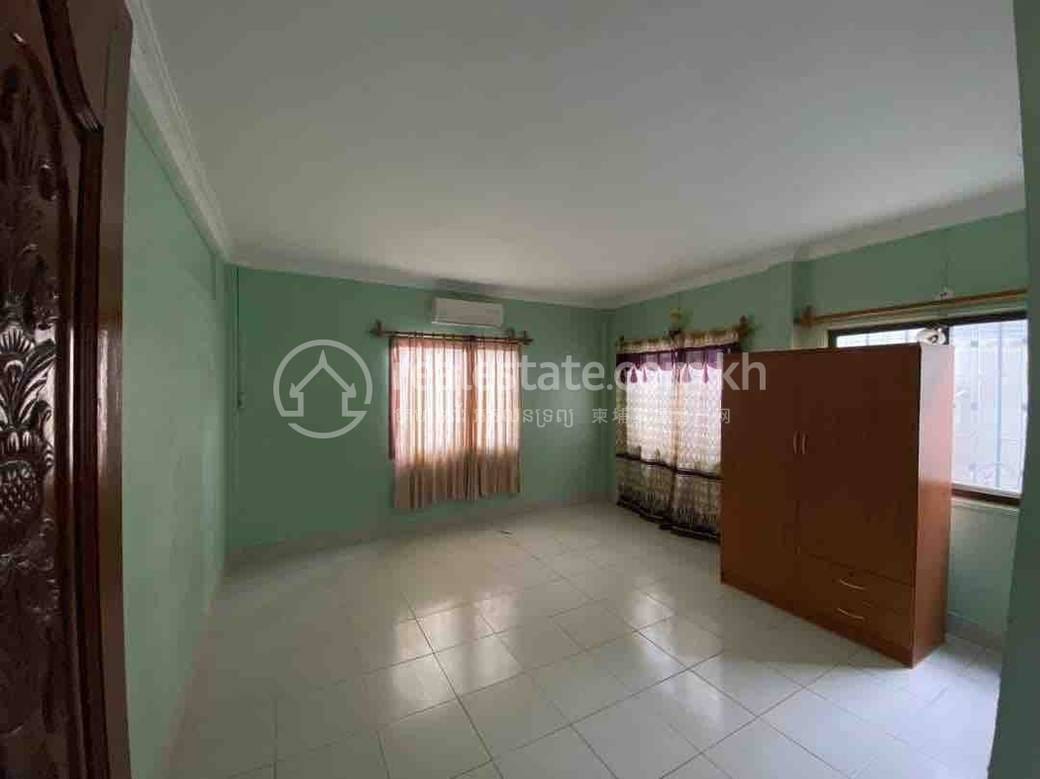 Vila K pronájmu in Boeng Keng Kang $3,500