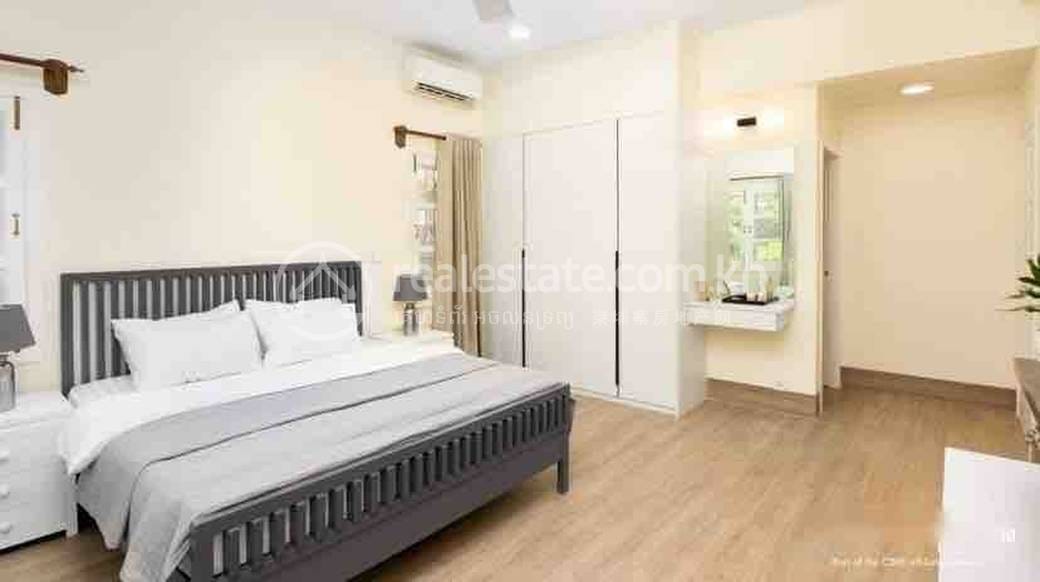 អាផាតមិនមានសេវាកម្ម តម្លៃ $765