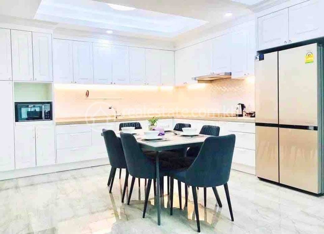 Apartament z obsługą Na wynajem w Boeng Keng Kang $1,100