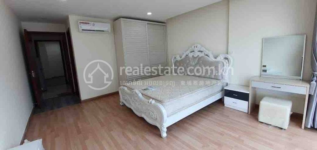 7 Makara Serviced Apartment For Rent in 7 Makara