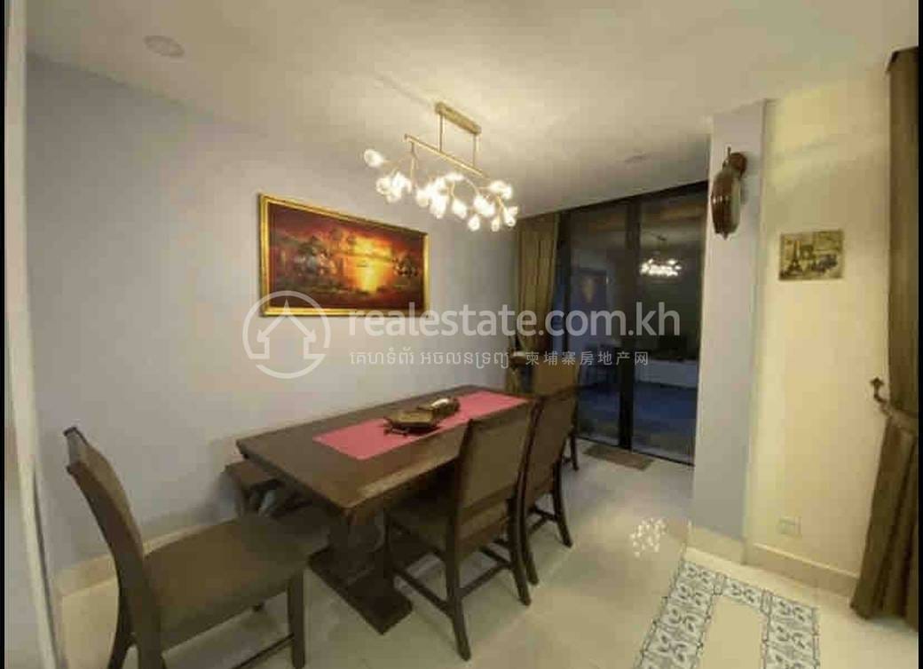 Řadový dům K pronájmu in Nirouth, Chbar Ampov, Phnom Penh
