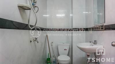  , БКК 3, Чамкармон, Пномпень