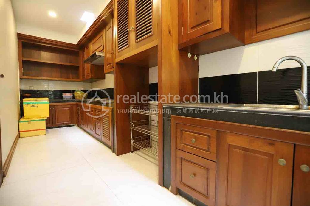 Sen Sok别墅出售，价格$359,000