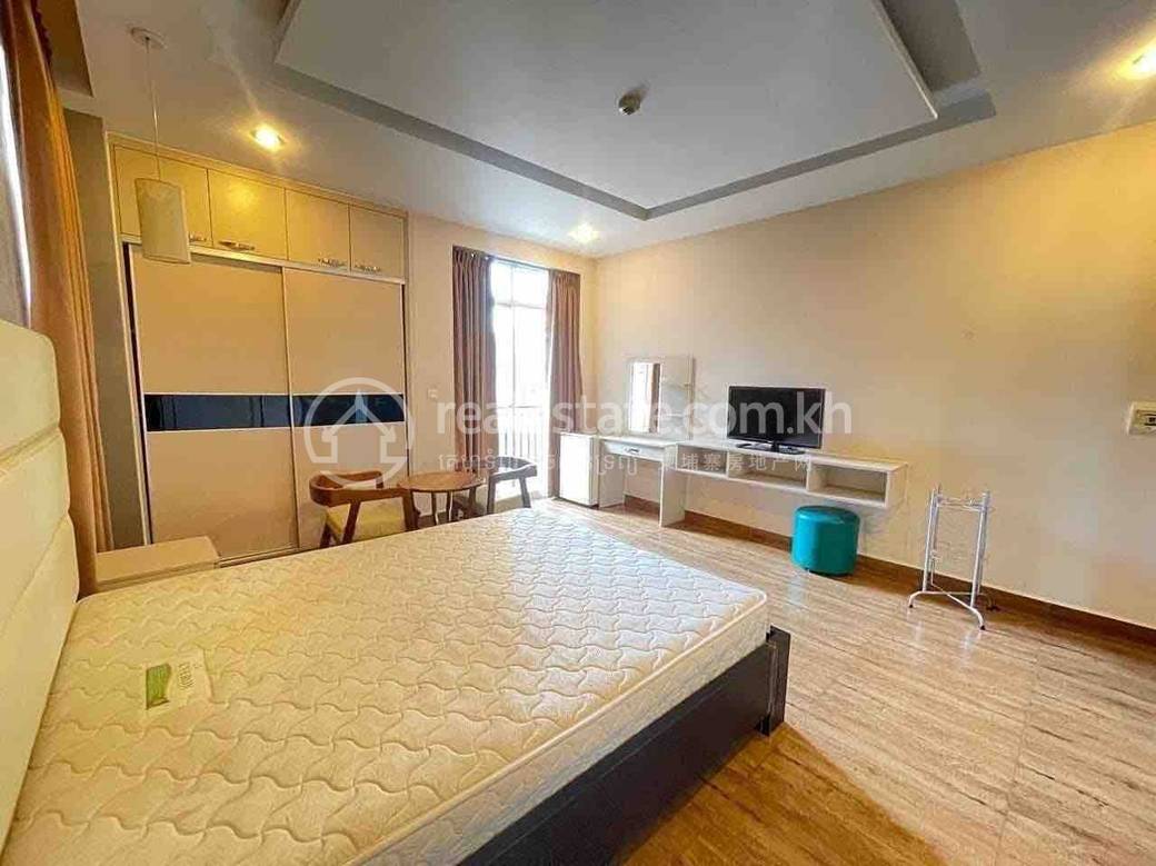Appartement À louer à Tuek L'ak 1, Toul Kork, Phnom Penh