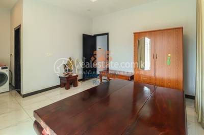 កណ្ដែក, ប្រាសាទបាគង, សៀមរាប