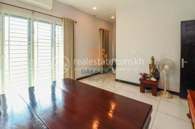 កណ្ដែក, ប្រាសាទបាគង, សៀមរាប