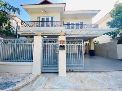 ទន្លេបាសាក់, ចំការមន, ភ្នំពេញ