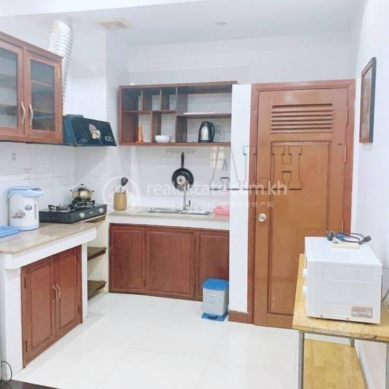 อพาร์ทเม้นท์ สำหรับเช่า ใน Toul Kork $600