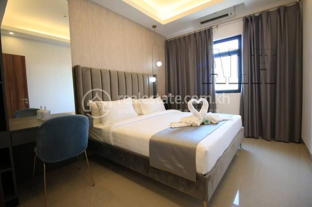Apartment For Rent with 1 Parking Space