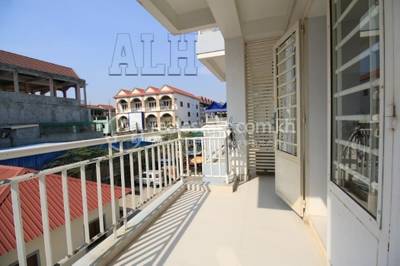 Tuek Thla, Sen Sok, Phnom Penh