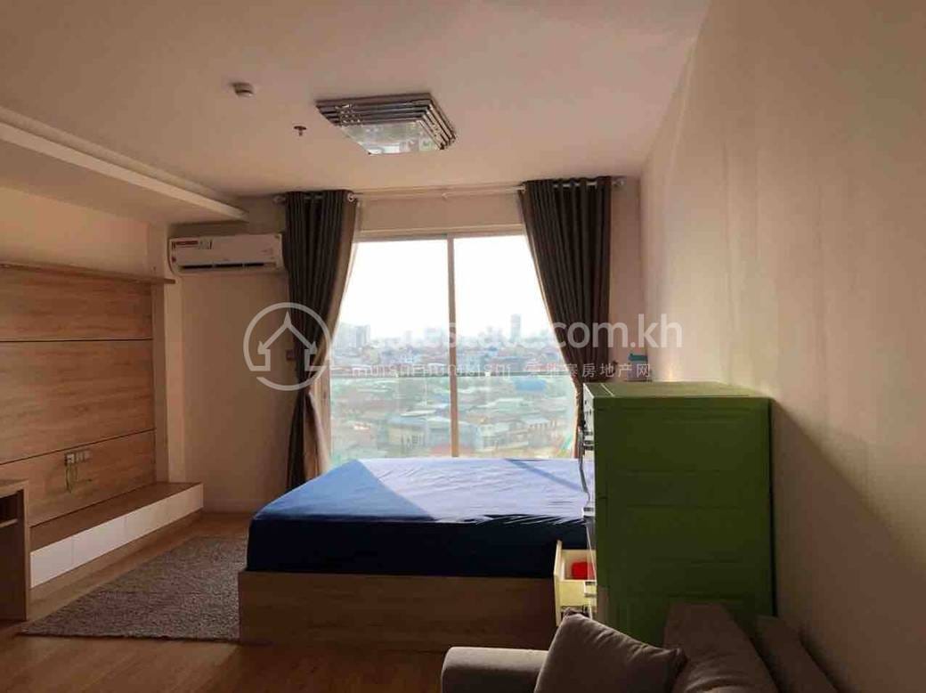 Condo K pronájmu in 7 Makara $400
