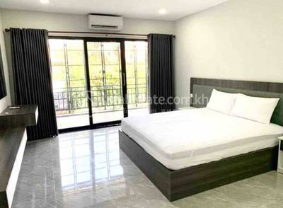 residential Shophouse for rent in Wat Phnom ID 206546