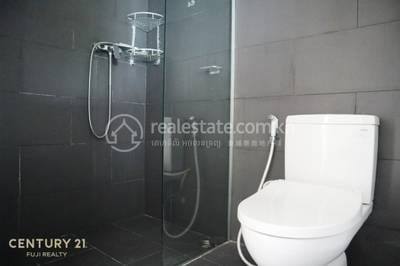 Condo For Sale with 1 Parking Space