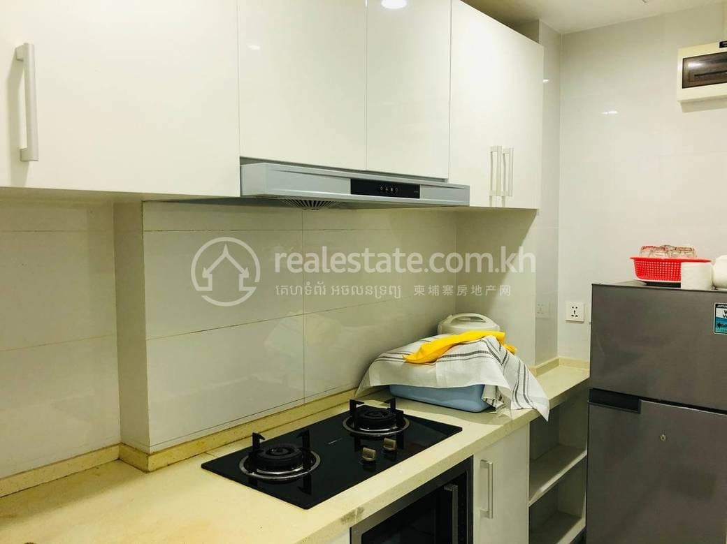 Condo For Rent in Chamkarmon $1,100
