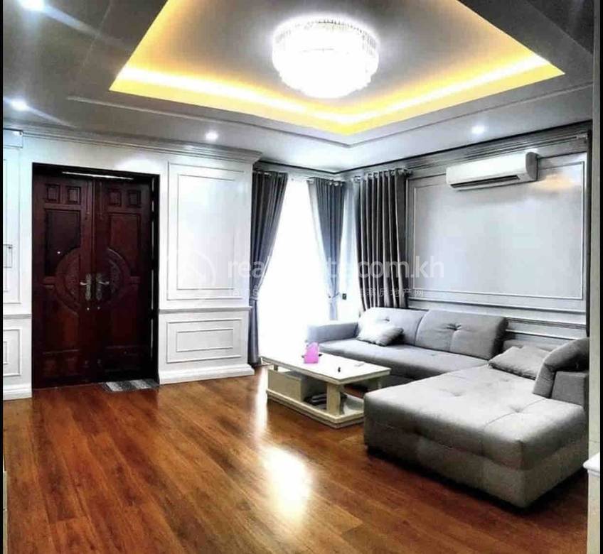 Vila K pronájmu in Nirouth, Chbar Ampov, Phnom Penh