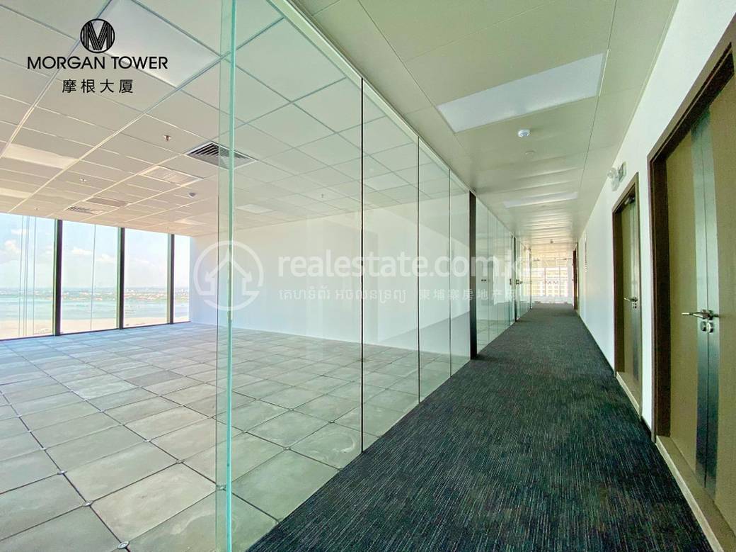 Morgan Tower | Office | Na dotaz Kanceláře
