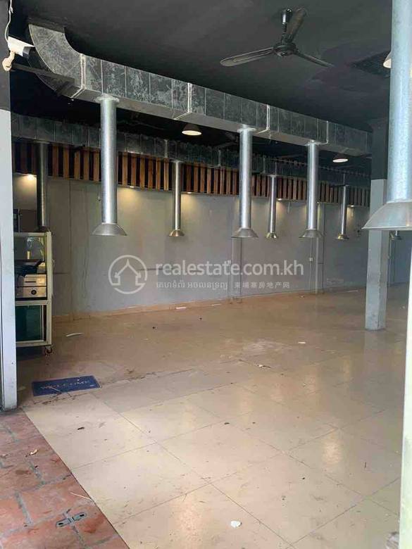 Boeng Keng Kangの店舗付住宅賃貸物件 $2,000