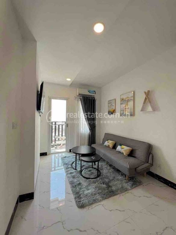 $450 Condo