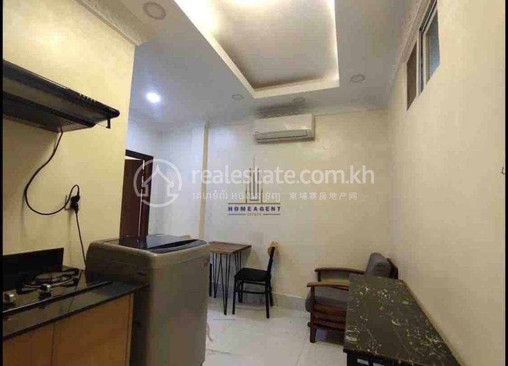 Chamkarmon Apartment For Rent in Tonle Bassac Chamkarmon $280