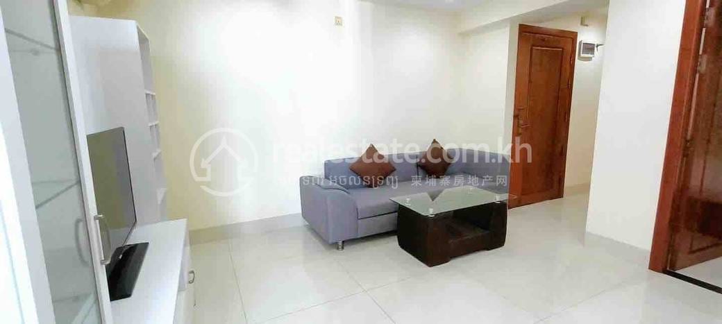 Апартаменты с Обслуживанием Для Аренды in Chamkarmon $400