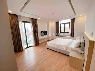 ខុនដូ សំរាប់ជួល នៅChamkarmon តម្លៃ $800