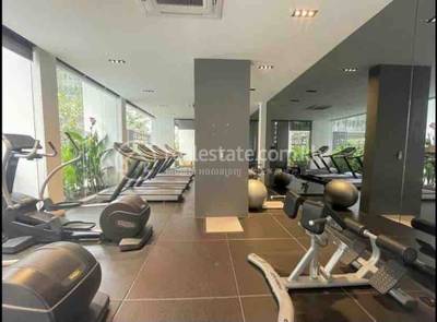 $400 Condo