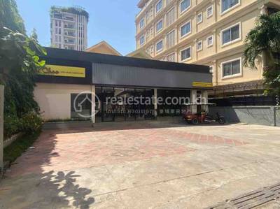 residential Shophouse for rent in BKK 1 ID 203853