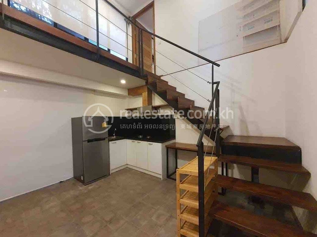 Apartmán se službami K pronájmu with 1 Parking Space