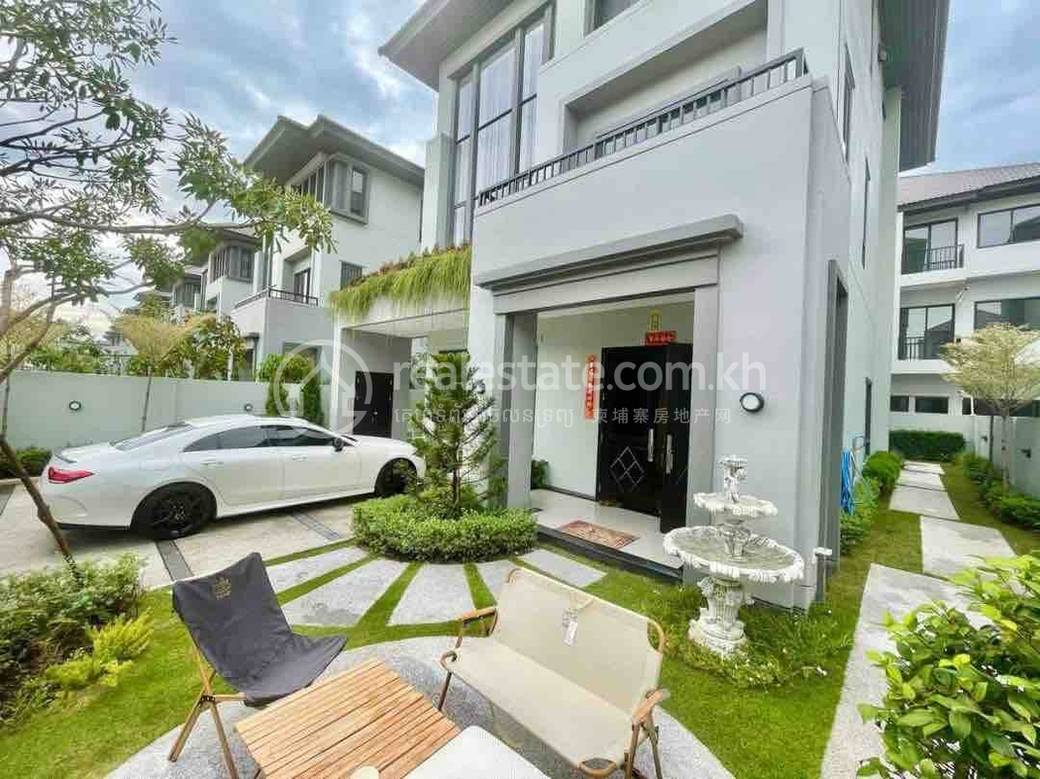 residential Villa for sale in Cheung Aek ID 205243