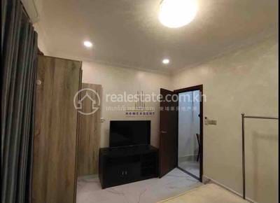 Tonle Bassac Apartment For Rent in Tonle Bassac