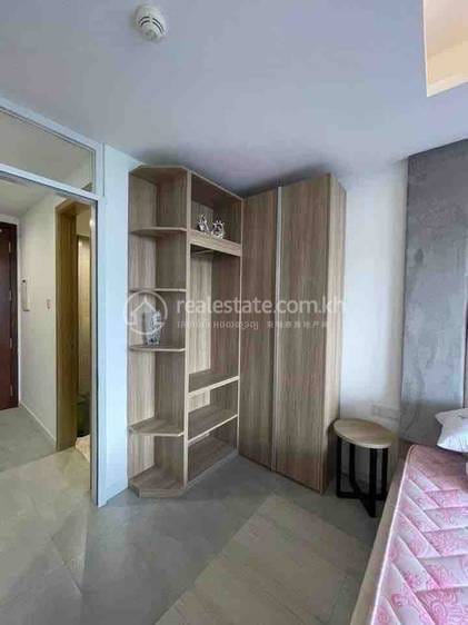 Tonle Bassac Apartment For Rent in Tonle Bassac