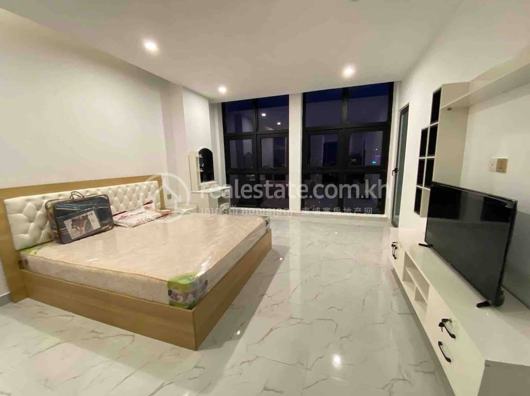 Condo For Rent in Chroy Changvar $350