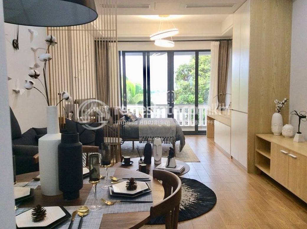 Condo For Sale in Chroy Changvar $128,000