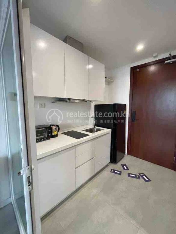 Chamkarmon Apartment For Rent in Chamkarmon